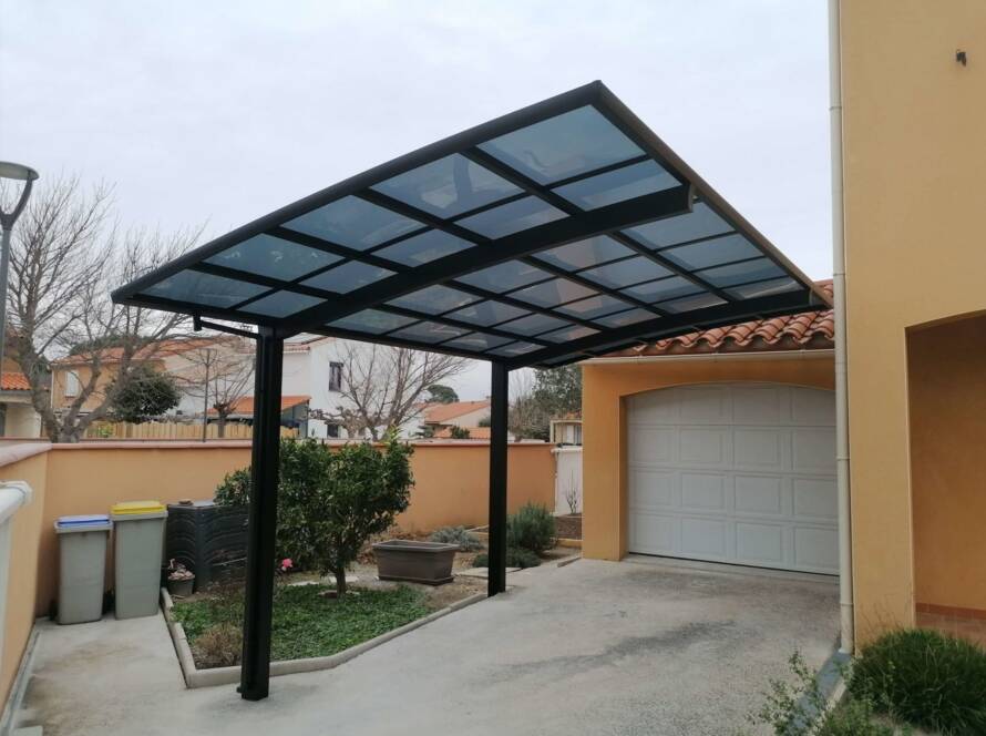 abri design en aluminium à perpignan