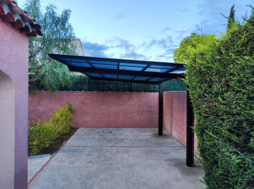 carport limite de propriété