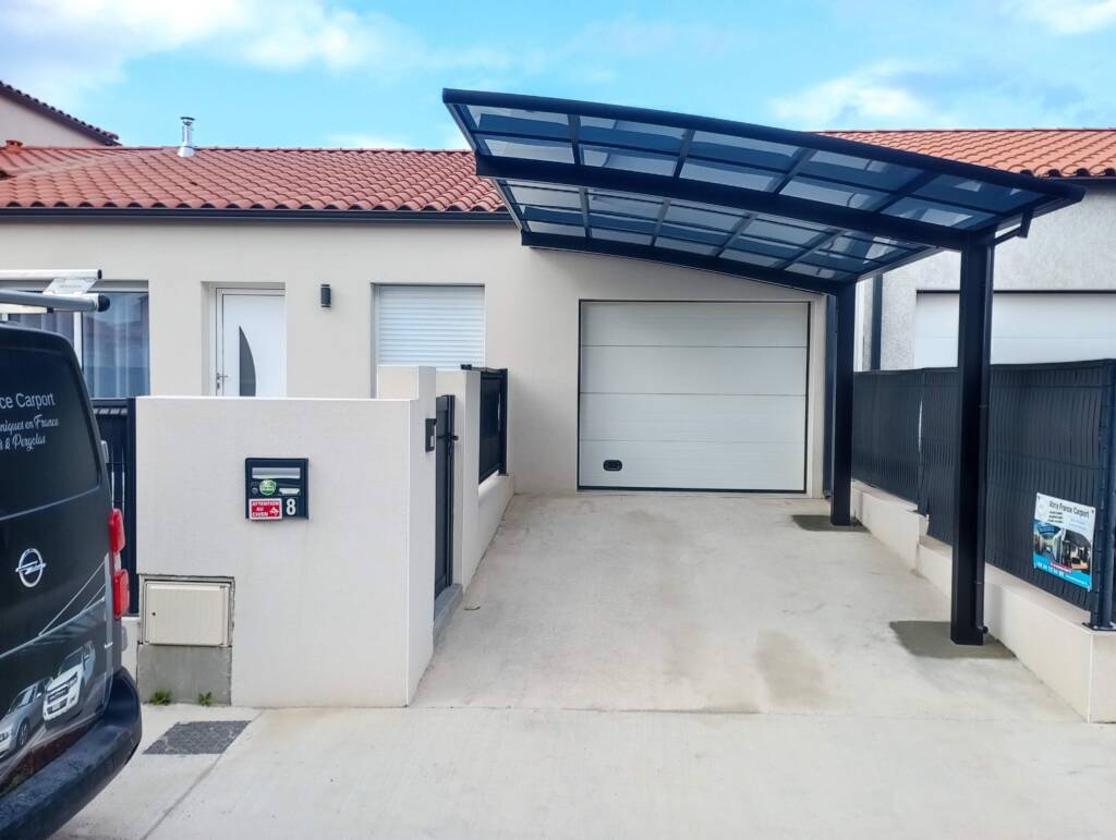 carport adossé garage