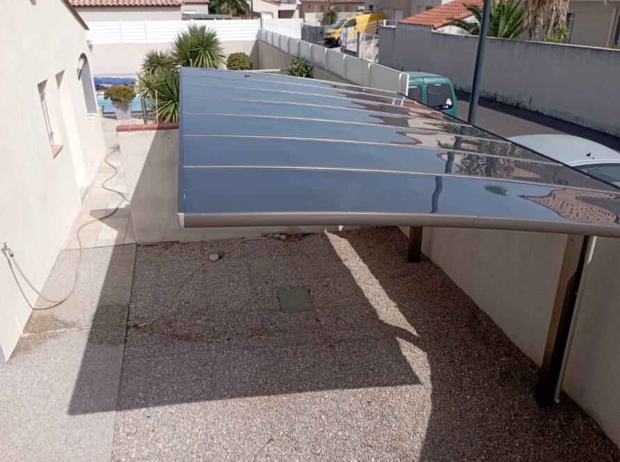 carport résistant au vent